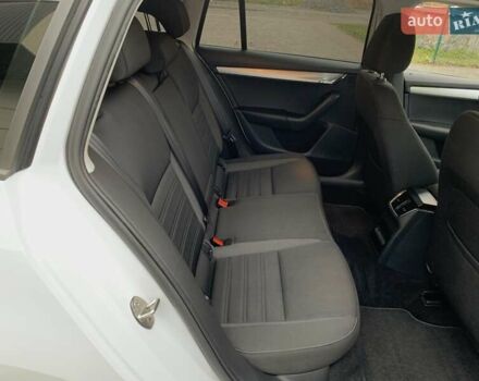 Білий Шкода Октавія, об'ємом двигуна 1.6 л та пробігом 202 тис. км за 16655 $, фото 30 на Automoto.ua