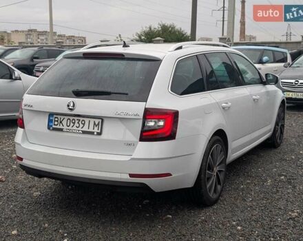 Білий Шкода Октавія, об'ємом двигуна 1.97 л та пробігом 226 тис. км за 18990 $, фото 14 на Automoto.ua