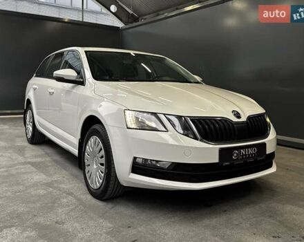 Белый Шкода Октавия, объемом двигателя 1.97 л и пробегом 148 тыс. км за 18300 $, фото 22 на Automoto.ua