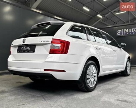 Белый Шкода Октавия, объемом двигателя 1.97 л и пробегом 148 тыс. км за 18300 $, фото 17 на Automoto.ua