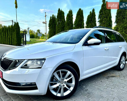 Білий Шкода Октавія, об'ємом двигуна 1.97 л та пробігом 230 тис. км за 15750 $, фото 2 на Automoto.ua