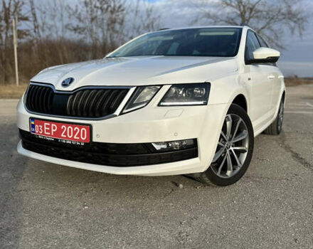 Белый Шкода Октавия, объемом двигателя 2 л и пробегом 183 тыс. км за 16650 $, фото 32 на Automoto.ua