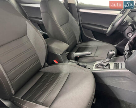 Белый Шкода Октавия, объемом двигателя 1.97 л и пробегом 188 тыс. км за 17750 $, фото 16 на Automoto.ua