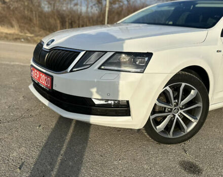 Белый Шкода Октавия, объемом двигателя 2 л и пробегом 183 тыс. км за 16650 $, фото 9 на Automoto.ua