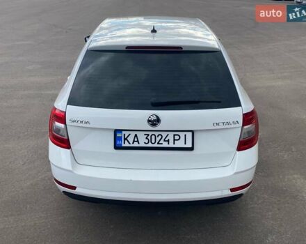 Білий Шкода Октавія, об'ємом двигуна 1.4 л та пробігом 186 тис. км за 12300 $, фото 4 на Automoto.ua