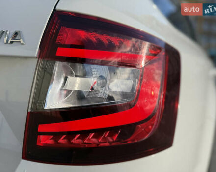 Белый Шкода Октавия, объемом двигателя 2 л и пробегом 319 тыс. км за 15500 $, фото 13 на Automoto.ua