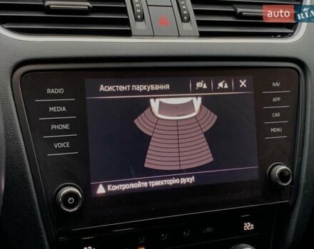 Білий Шкода Октавія, об'ємом двигуна 1.6 л та пробігом 202 тис. км за 16655 $, фото 50 на Automoto.ua