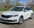 Белый Шкода Октавия, объемом двигателя 2 л и пробегом 277 тыс. км за 16500 $, фото 1 на Automoto.ua