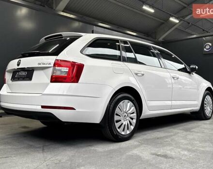 Белый Шкода Октавия, объемом двигателя 1.97 л и пробегом 148 тыс. км за 18300 $, фото 18 на Automoto.ua