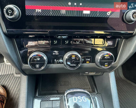 Білий Шкода Октавія, об'ємом двигуна 1.97 л та пробігом 181 тис. км за 20499 $, фото 60 на Automoto.ua