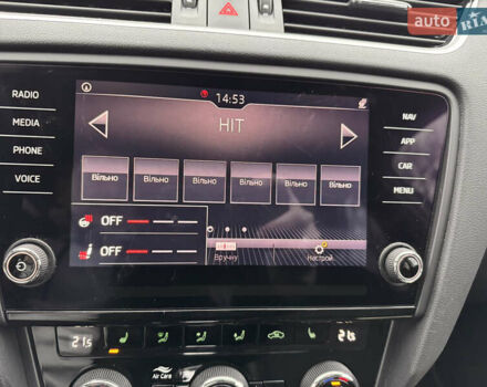 Білий Шкода Октавія, об'ємом двигуна 2 л та пробігом 209 тис. км за 16500 $, фото 24 на Automoto.ua