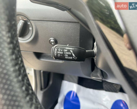 Белый Шкода Октавия, объемом двигателя 2 л и пробегом 230 тыс. км за 16550 $, фото 40 на Automoto.ua