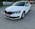 Білий Шкода Октавія, об'ємом двигуна 1.6 л та пробігом 247 тис. км за 13700 $, фото 1 на Automoto.ua
