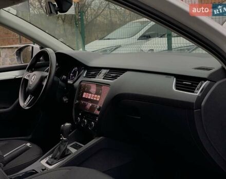 Білий Шкода Октавія, об'ємом двигуна 1.6 л та пробігом 202 тис. км за 16655 $, фото 33 на Automoto.ua