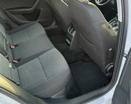 Белый Шкода Октавия, объемом двигателя 2 л и пробегом 183 тыс. км за 16650 $, фото 60 на Automoto.ua