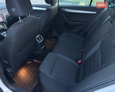 Білий Шкода Октавія, об'ємом двигуна 2 л та пробігом 217 тис. км за 14499 $, фото 25 на Automoto.ua