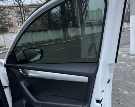 Белый Шкода Октавия, объемом двигателя 1.4 л и пробегом 75 тыс. км за 16500 $, фото 28 на Automoto.ua