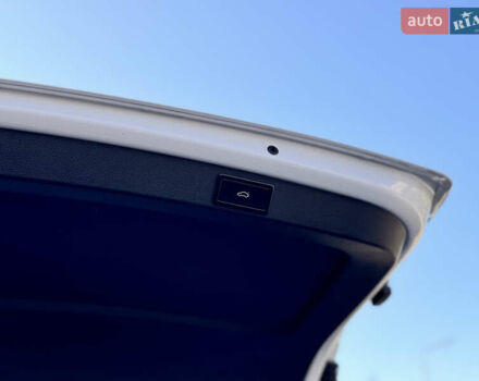 Белый Шкода Октавия, объемом двигателя 1.98 л и пробегом 203 тыс. км за 18400 $, фото 56 на Automoto.ua