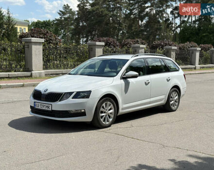Белый Шкода Октавия, объемом двигателя 1.6 л и пробегом 200 тыс. км за 13200 $, фото 6 на Automoto.ua
