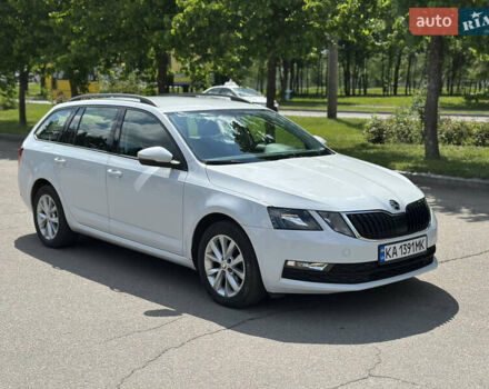 Белый Шкода Октавия, объемом двигателя 1.6 л и пробегом 200 тыс. км за 13200 $, фото 11 на Automoto.ua