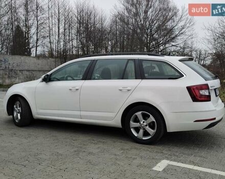 Білий Шкода Октавія, об'ємом двигуна 1.97 л та пробігом 198 тис. км за 14750 $, фото 18 на Automoto.ua