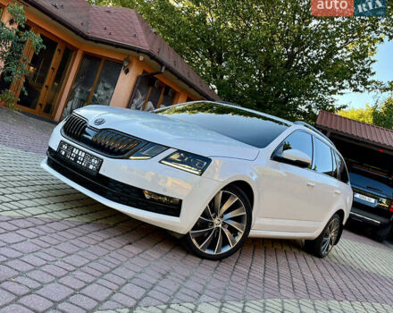 Шкода Октавія 2019 у Мукачеве на Automoto.ua Білий Шкода Октавія, об'ємом двигуна 2 л та пробігом 238 тис. км за 17400 $, фото 2 на Automoto.ua