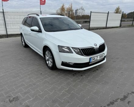 Білий Шкода Октавія, об'ємом двигуна 2 л та пробігом 280 тис. км за 12300 $, фото 1 на Automoto.ua