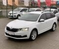 Білий Шкода Октавія, об'ємом двигуна 1.6 л та пробігом 202 тис. км за 16655 $, фото 1 на Automoto.ua