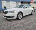 Білий Шкода Октавія, об'ємом двигуна 1.6 л та пробігом 218 тис. км за 13500 $, фото 6 на Automoto.ua