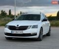 Білий Шкода Октавія, об'ємом двигуна 2.01 л та пробігом 327 тис. км за 14500 $, фото 1 на Automoto.ua