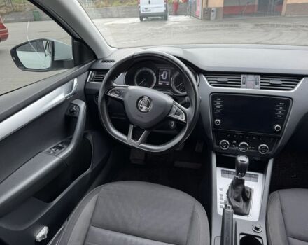 Білий Шкода Октавія, об'ємом двигуна 2 л та пробігом 280 тис. км за 12300 $, фото 13 на Automoto.ua