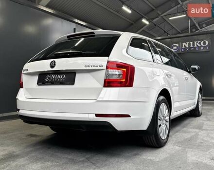 Белый Шкода Октавия, объемом двигателя 1.97 л и пробегом 148 тыс. км за 18300 $, фото 14 на Automoto.ua