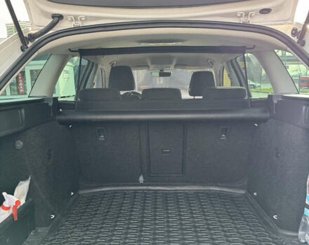 Білий Шкода Октавія, об'ємом двигуна 1.6 л та пробігом 249 тис. км за 14000 $, фото 17 на Automoto.ua