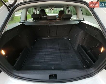 Білий Шкода Октавія, об'ємом двигуна 1.6 л та пробігом 218 тис. км за 13500 $, фото 26 на Automoto.ua