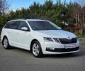 Белый Шкода Октавия, объемом двигателя 2 л и пробегом 233 тыс. км за 15999 $, фото 1 на Automoto.ua