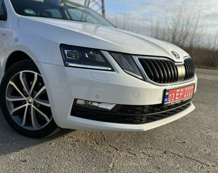 Белый Шкода Октавия, объемом двигателя 2 л и пробегом 183 тыс. км за 16650 $, фото 11 на Automoto.ua