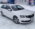 Белый Шкода Октавия, объемом двигателя 1.97 л и пробегом 201 тыс. км за 15000 $, фото 1 на Automoto.ua