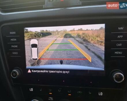 Белый Шкода Октавия, объемом двигателя 1.97 л и пробегом 285 тыс. км за 16000 $, фото 16 на Automoto.ua