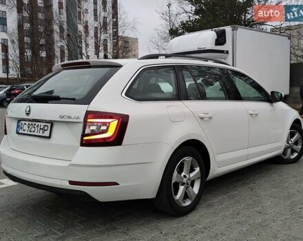 Білий Шкода Октавія, об'ємом двигуна 1.97 л та пробігом 198 тис. км за 14750 $, фото 12 на Automoto.ua