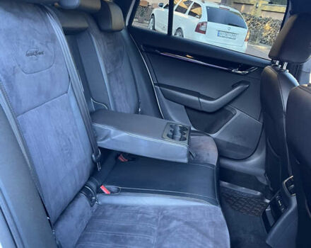 Шкода Октавія 2019 у Мукачеве на Automoto.ua Білий Шкода Октавія, об'ємом двигуна 2 л та пробігом 238 тис. км за 17400 $, фото 55 на Automoto.ua
