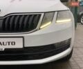 Білий Шкода Октавія, об'ємом двигуна 1.6 л та пробігом 202 тис. км за 16655 $, фото 6 на Automoto.ua