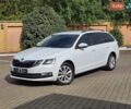 Белый Шкода Октавия, объемом двигателя 2 л и пробегом 237 тыс. км за 14500 $, фото 4 на Automoto.ua
