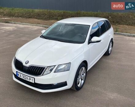Білий Шкода Октавія, об'ємом двигуна 1.4 л та пробігом 186 тис. км за 12300 $, фото 1 на Automoto.ua