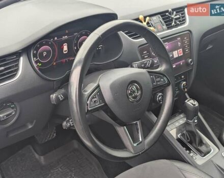 Білий Шкода Октавія, об'ємом двигуна 1.97 л та пробігом 226 тис. км за 18990 $, фото 35 на Automoto.ua