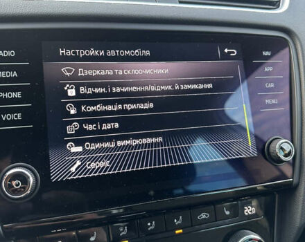 Белый Шкода Октавия, объемом двигателя 2 л и пробегом 183 тыс. км за 16650 $, фото 79 на Automoto.ua