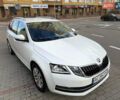 Белый Шкода Октавия, объемом двигателя 2 л и пробегом 319 тыс. км за 15500 $, фото 18 на Automoto.ua