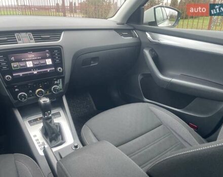 Білий Шкода Октавія, об'ємом двигуна 2 л та пробігом 218 тис. км за 13999 $, фото 47 на Automoto.ua