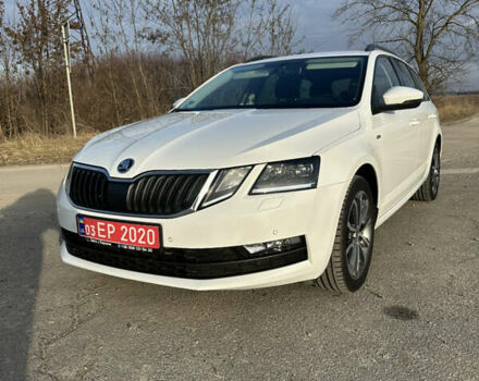 Белый Шкода Октавия, объемом двигателя 2 л и пробегом 183 тыс. км за 16650 $, фото 1 на Automoto.ua