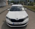 Белый Шкода Октавия, объемом двигателя 2 л и пробегом 195 тыс. км за 15200 $, фото 1 на Automoto.ua