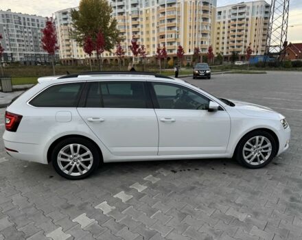 Белый Шкода Октавия, объемом двигателя 2 л и пробегом 154 тыс. км за 19900 $, фото 4 на Automoto.ua